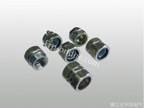 碳鋼(gang)金屬軟管接頭(tóu)