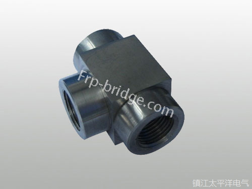 内螺紋(wen)直通中間接頭(tou)