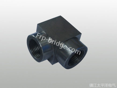 内螺紋(wén)彎通管接頭