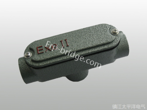 防(fang)爆穿線後(hòu)蓋三通穿(chuan)線盒