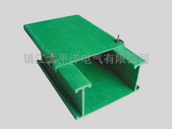 玻璃(lí)鋼槽式橋架(工(gōng)字邊)